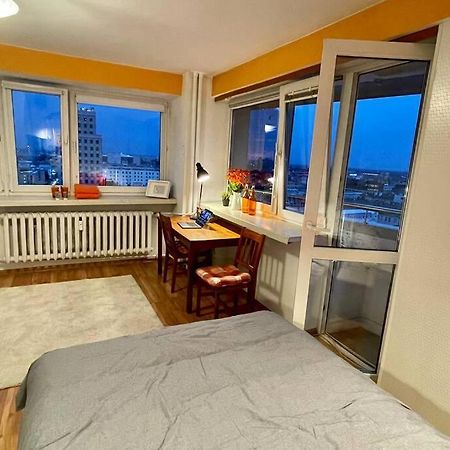 Orange Metro Fast Wifi 1Gbs Big Tv Hbo Appletv Apartment Warsaw Exterior photo