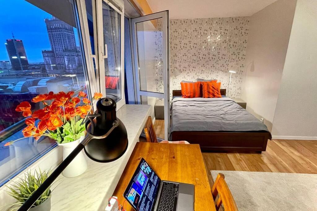 Orange Metro Fast Wifi 1Gbs Big Tv Hbo Appletv Apartment Warsaw Exterior photo