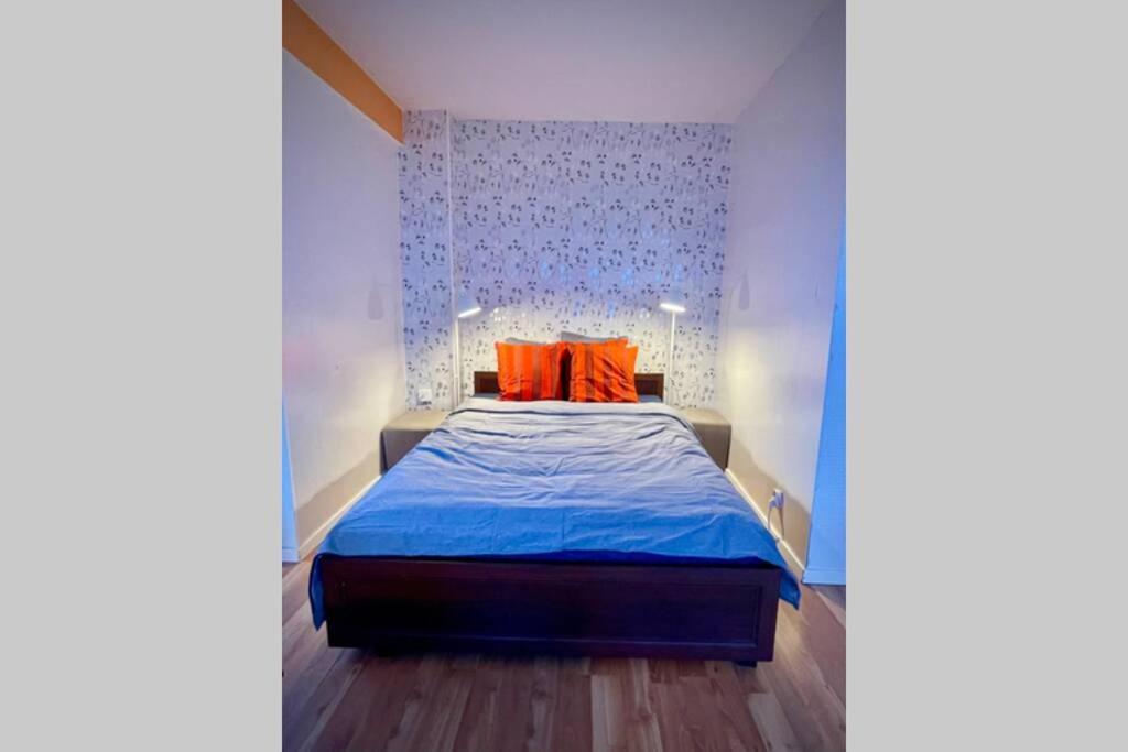 Orange Metro Fast Wifi 1Gbs Big Tv Hbo Appletv Apartment Warsaw Exterior photo
